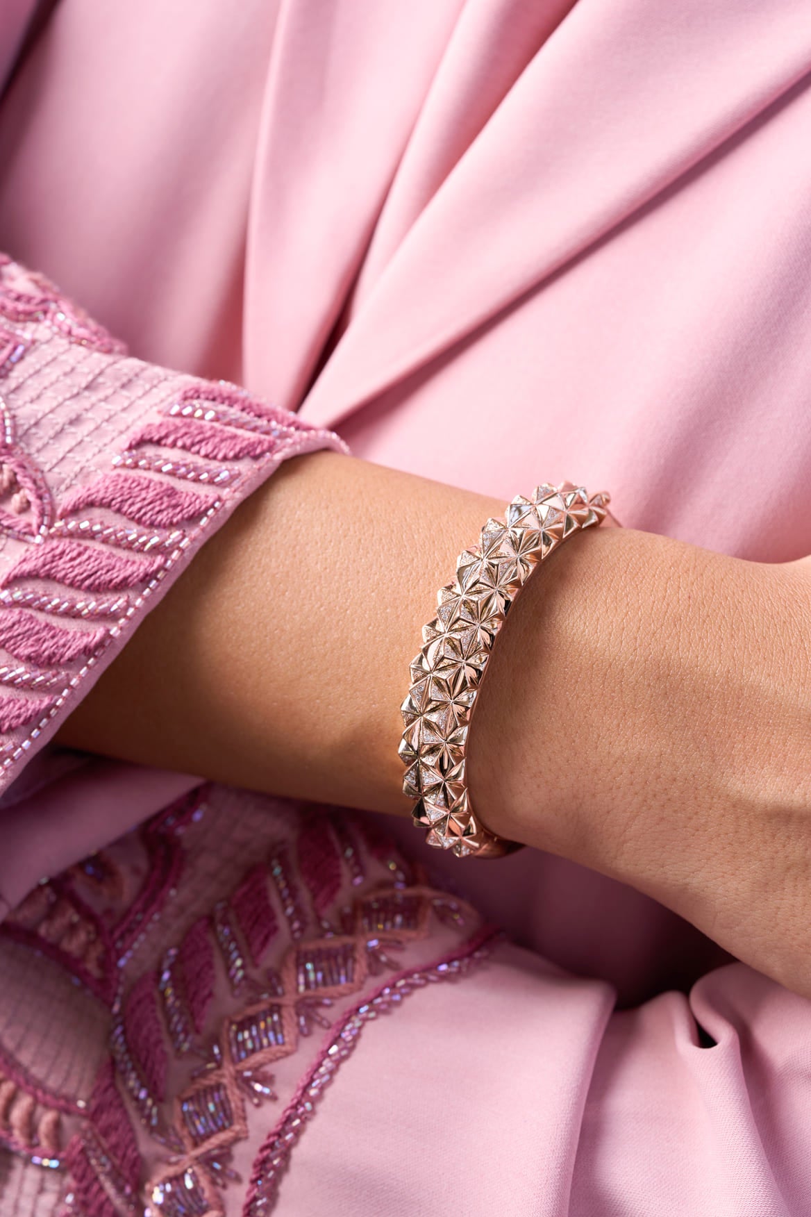 Tilal Radiance Bangle – Rose Gold