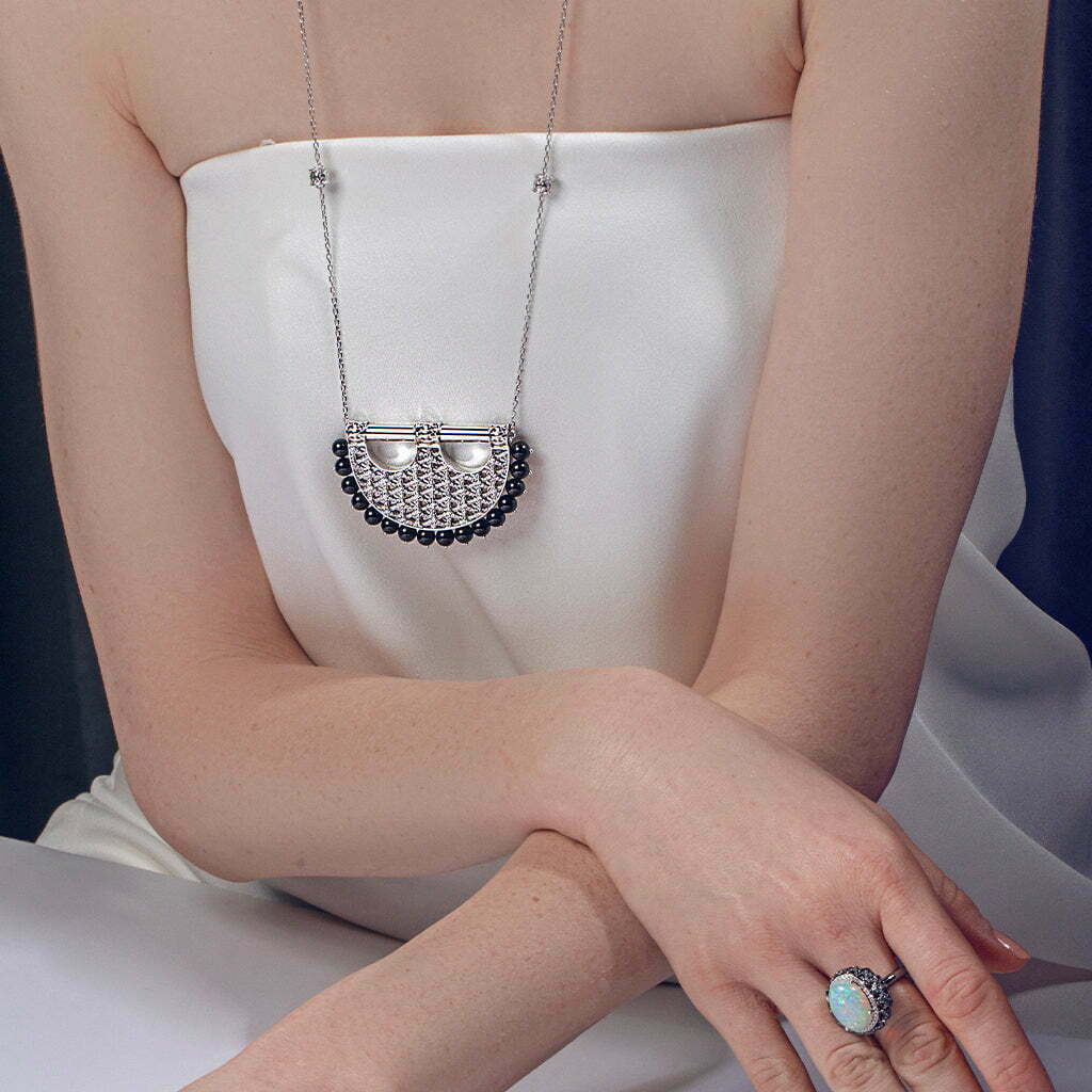 Al Noor Heritage Pearl Pendant in Large Model - Misk Dubai,Necklaces, al-noor-heritage-pearl-pendant-in-large-model-1, , Misk Dubai, Misk, Misk Jewellery, Misk Jewelry, Gold, Emirati Gold, Emirati Design, Jewelry Emirati, Saudi Jewelry, Gold Saudi Arabia, Dubai, Abu Dhabi, Saudi Arabia, KSA, UAE, United Arab Emirates, 18kt, مجوهرات , مجوهرات مسك, مجوهرات اماراتية , دهب , سعودية ذهب