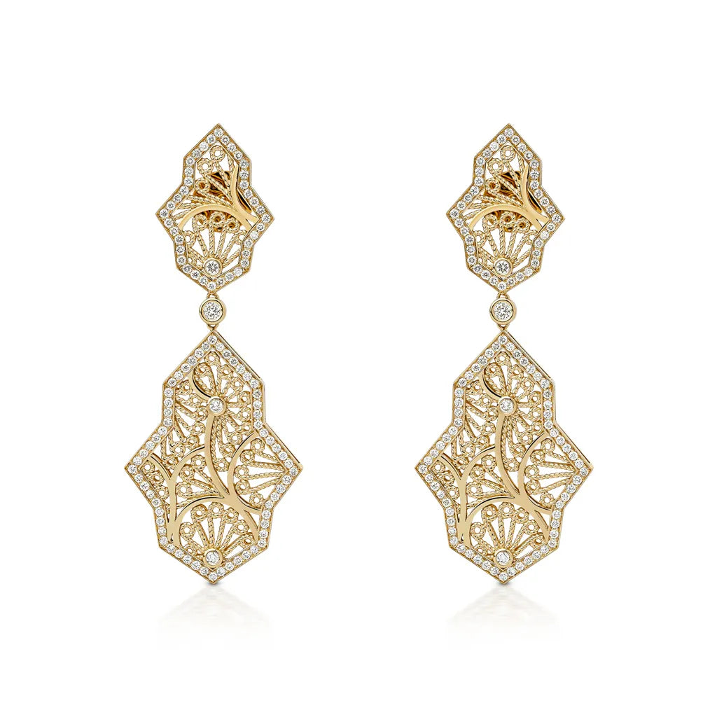 Al Mona Large Leaf Earrings#Gold_Yellow Gold