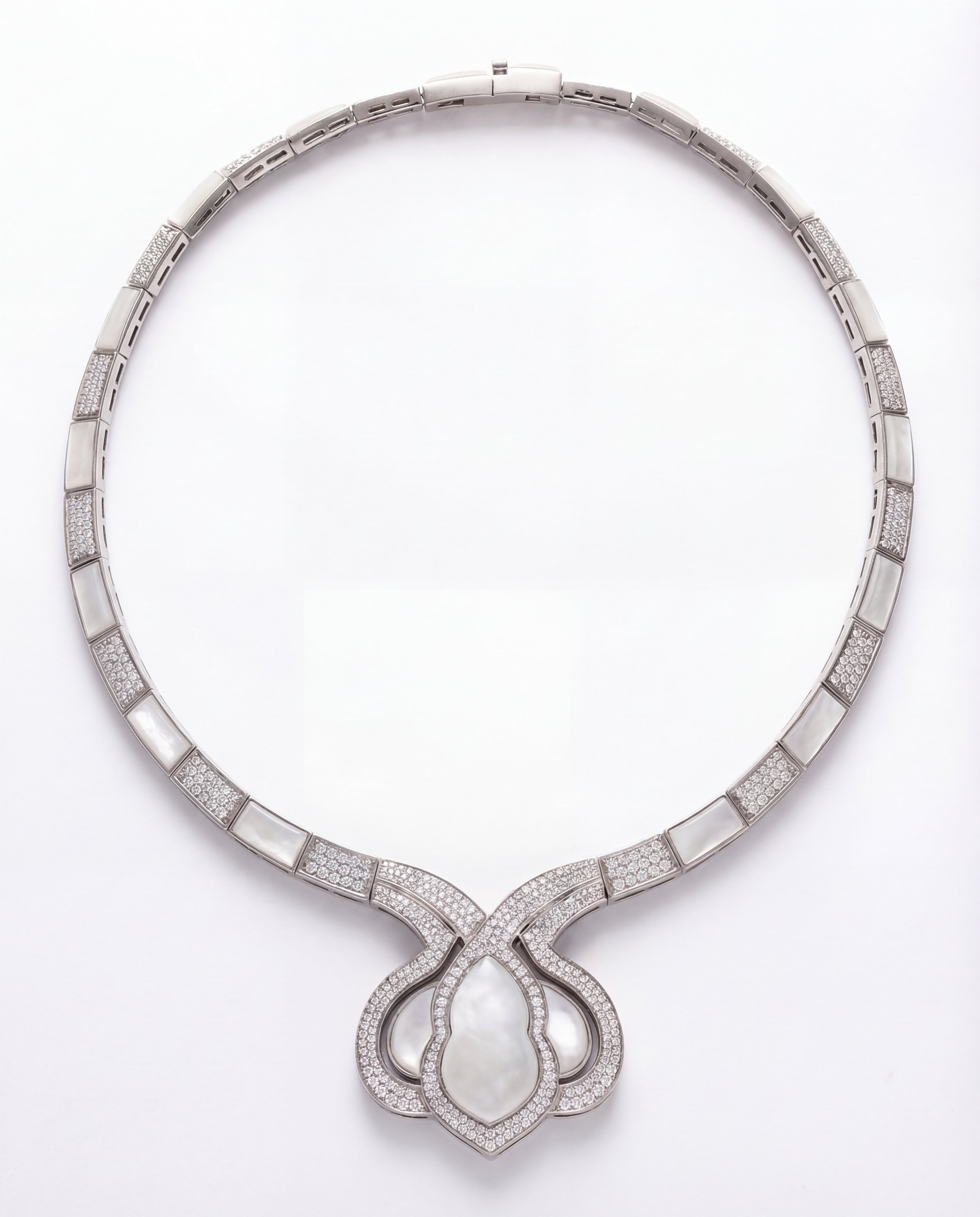Al Fajr Necklace – White Gold & Mother of Pearl