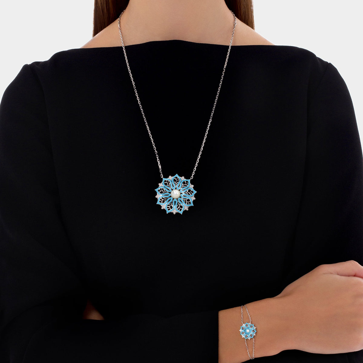 AURA Bloom Necklace Extra Large#Gold_White Gold