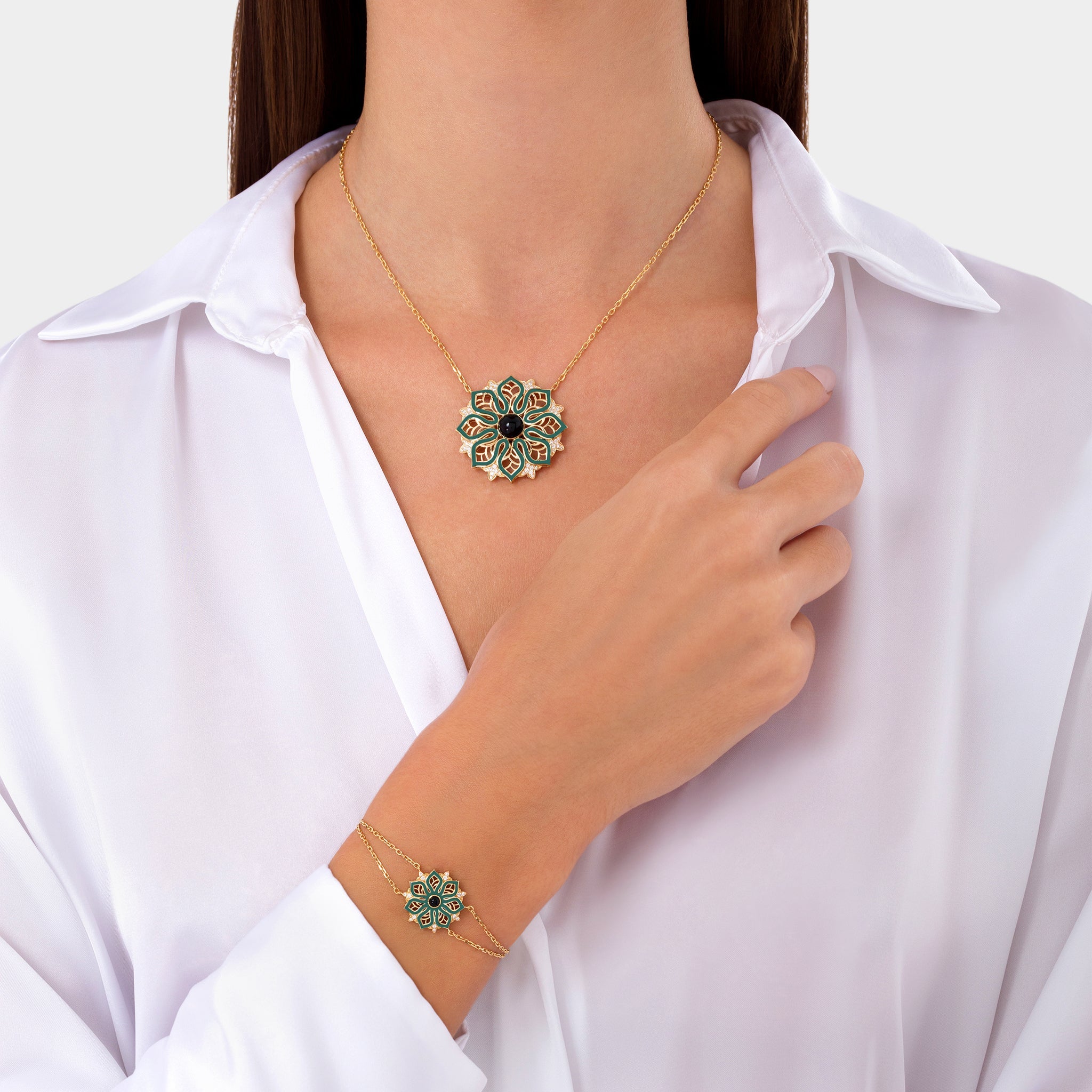 AURA Bloom Necklace Large