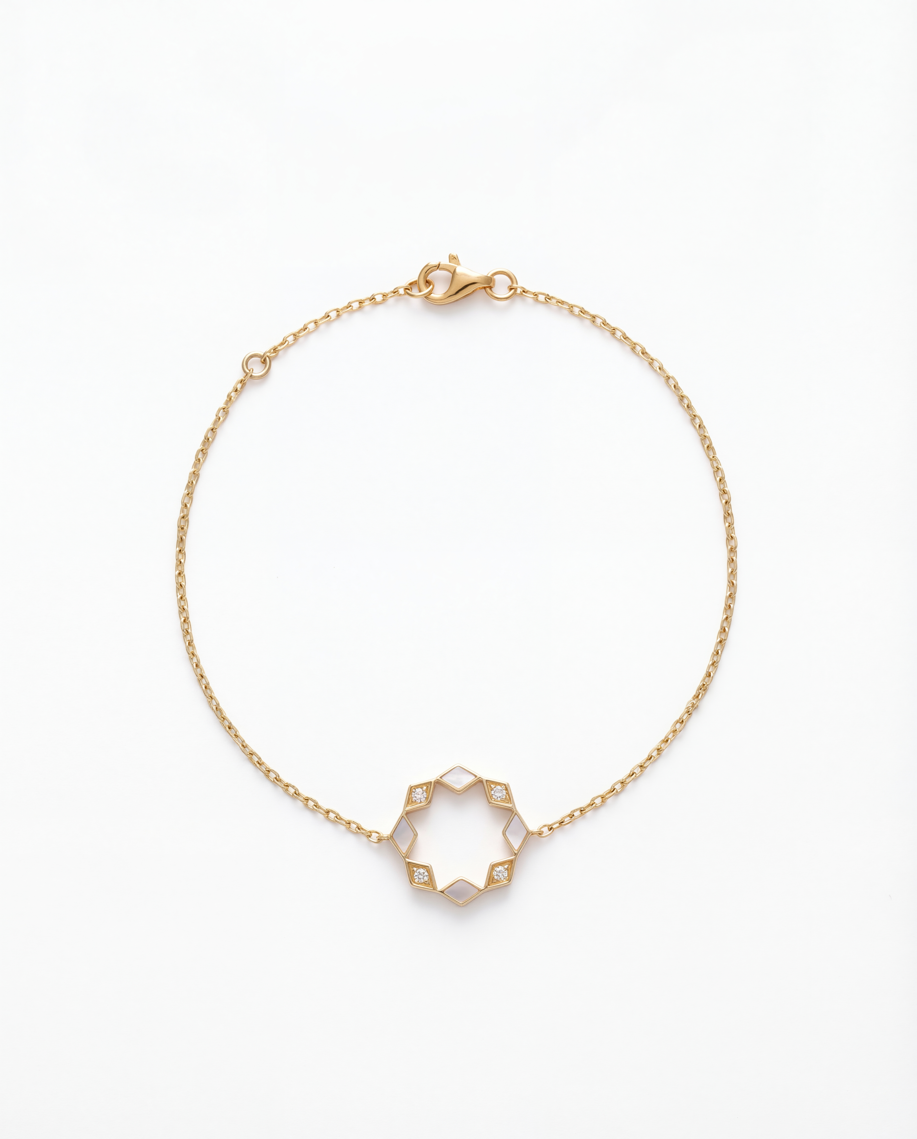 Eternity Round Mother of Pearl Bracelet- Yellow Gold