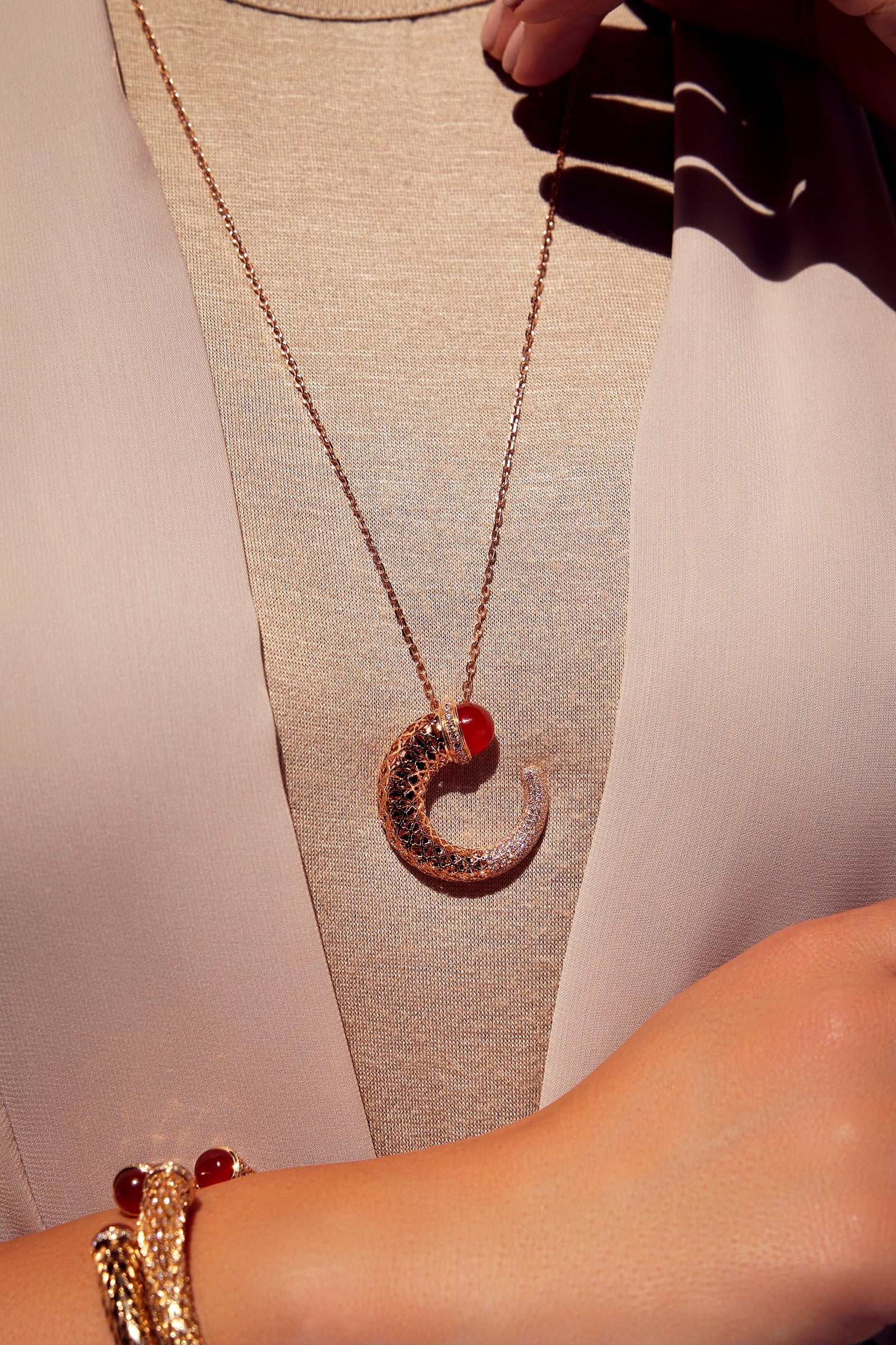 Hilal Large Pendant Half Diamond