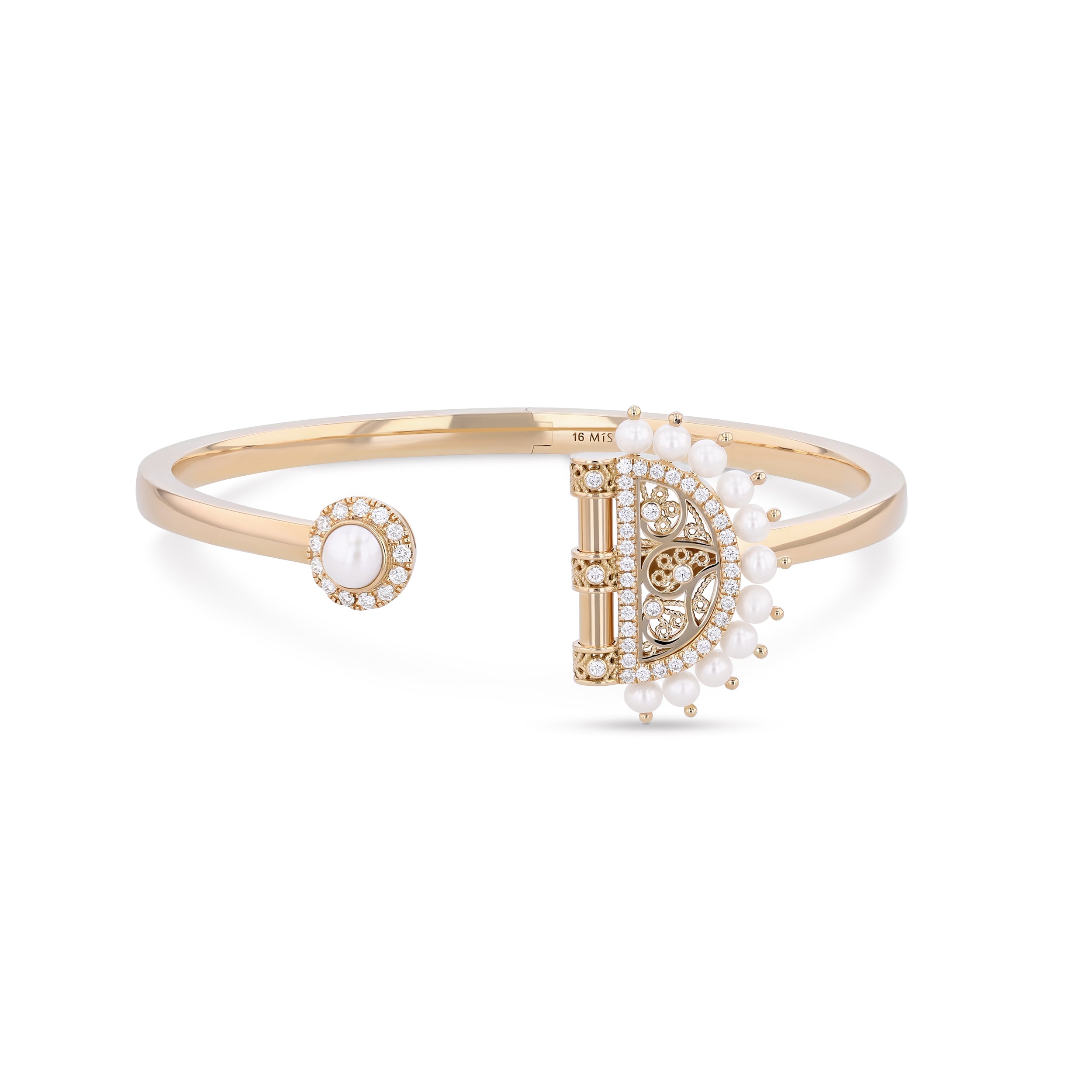 Al Mona Bangle