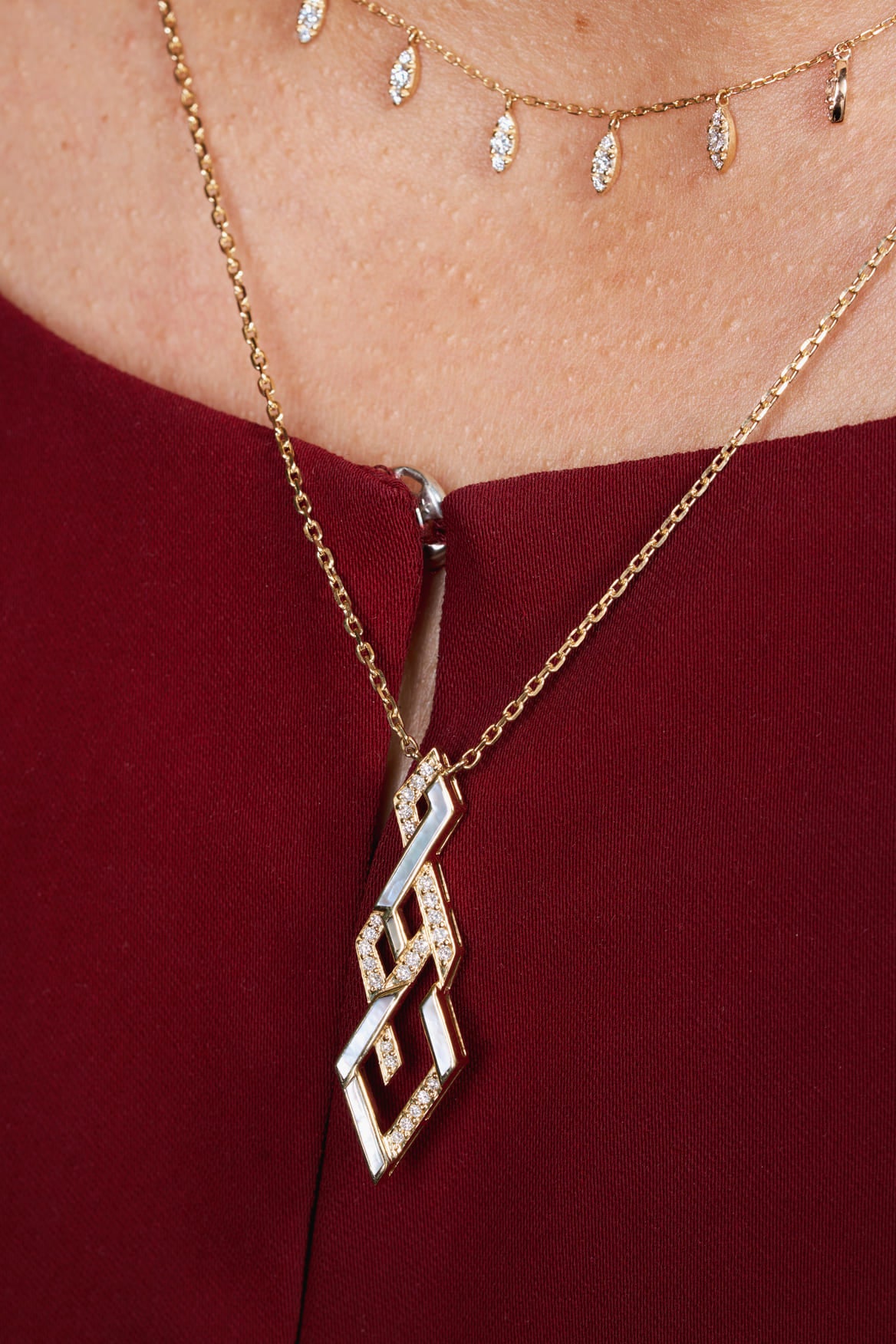 Eternity Noor Drop Pendant – White Gold