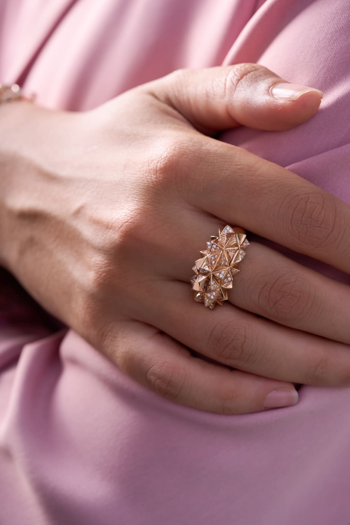 Tilal Large Ring Design 1