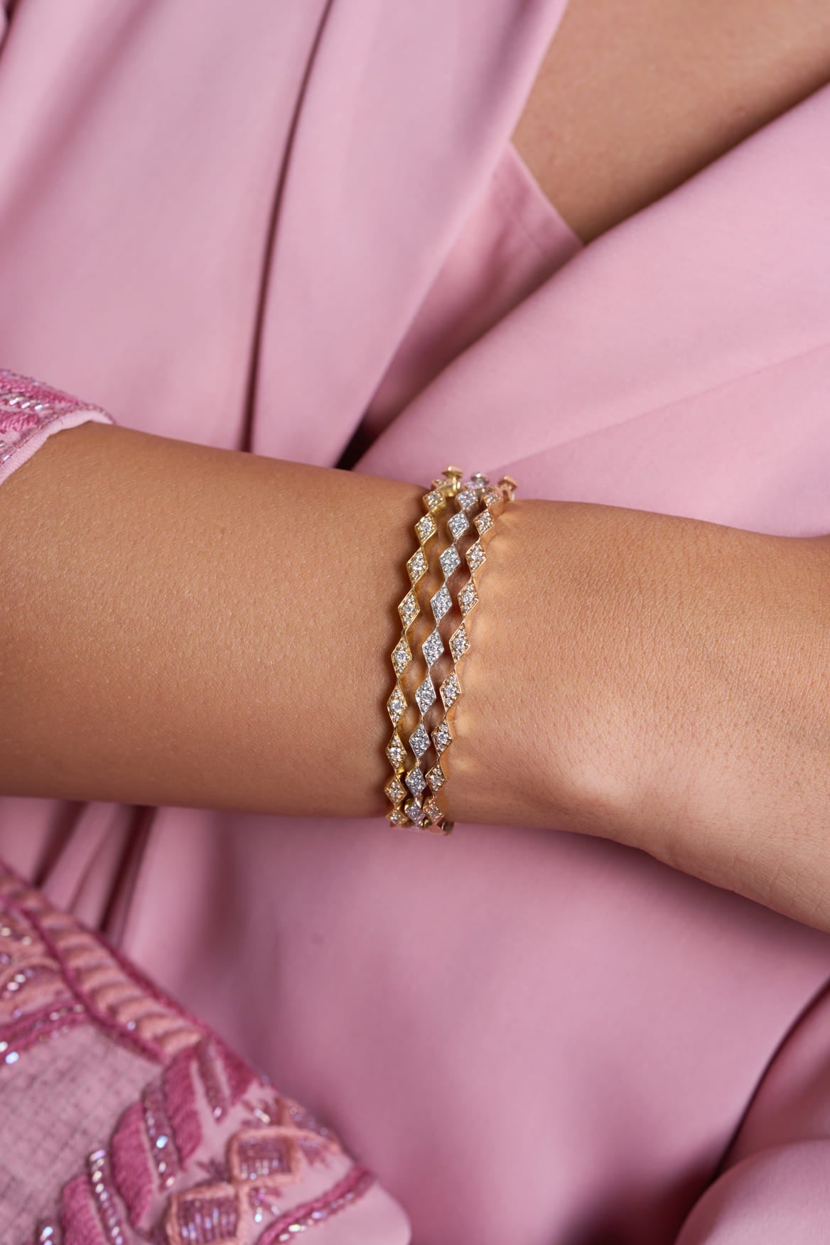 Eternity Slim Full Diamond Bangle#Gold_Rose Gold