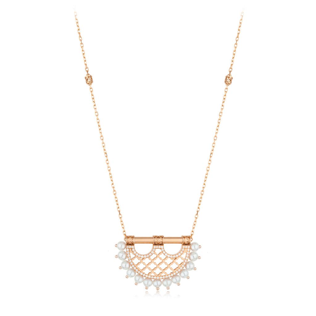 Heritage Pearl Pendant in Small Border Diamond