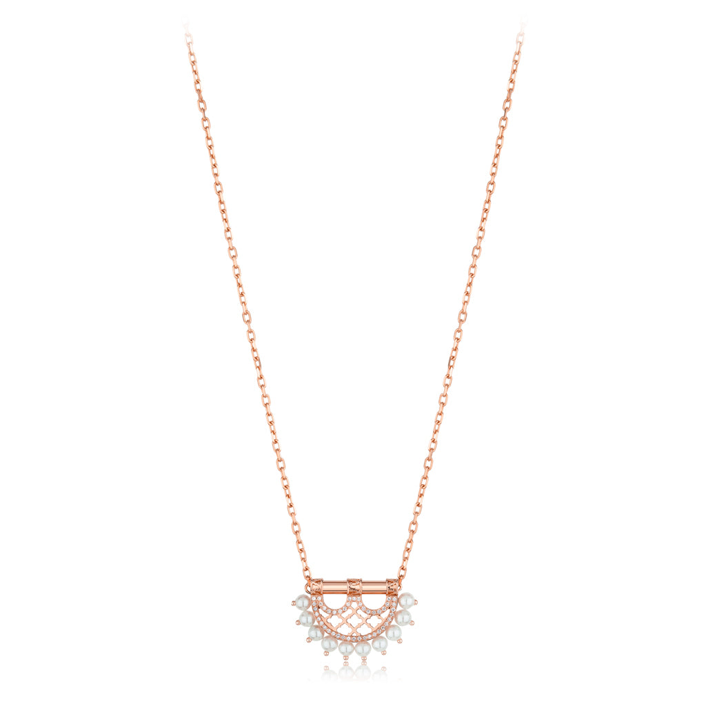 Heritage Pearl Pendant in Mini Border Diamond