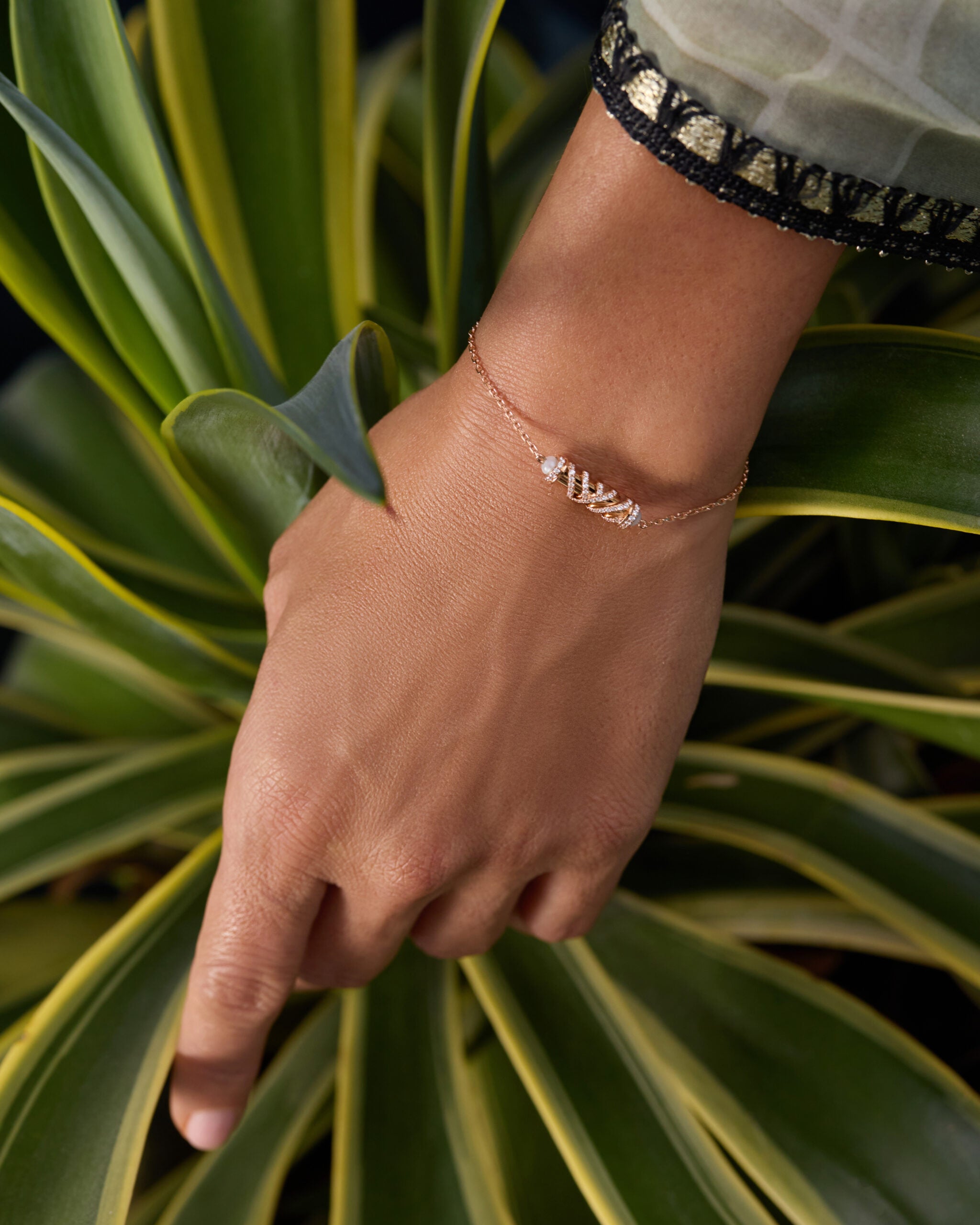 Palm Pearl Bracelet