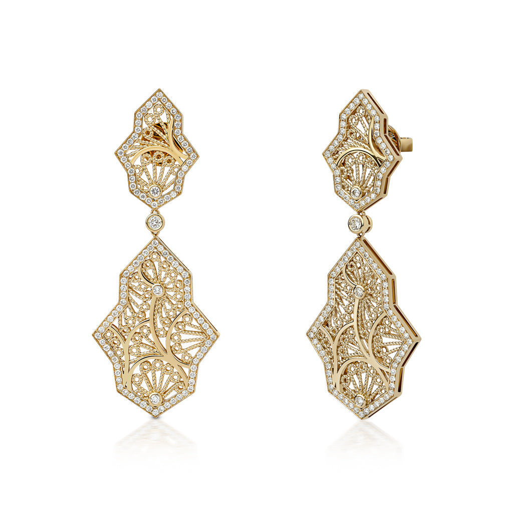Al Mona Large Leaf Earrings#Gold_Yellow Gold