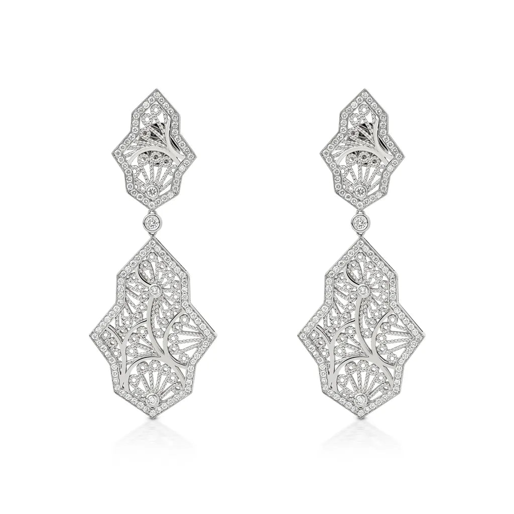 Al Mona Large Leaf Earrings#Gold_White Gold