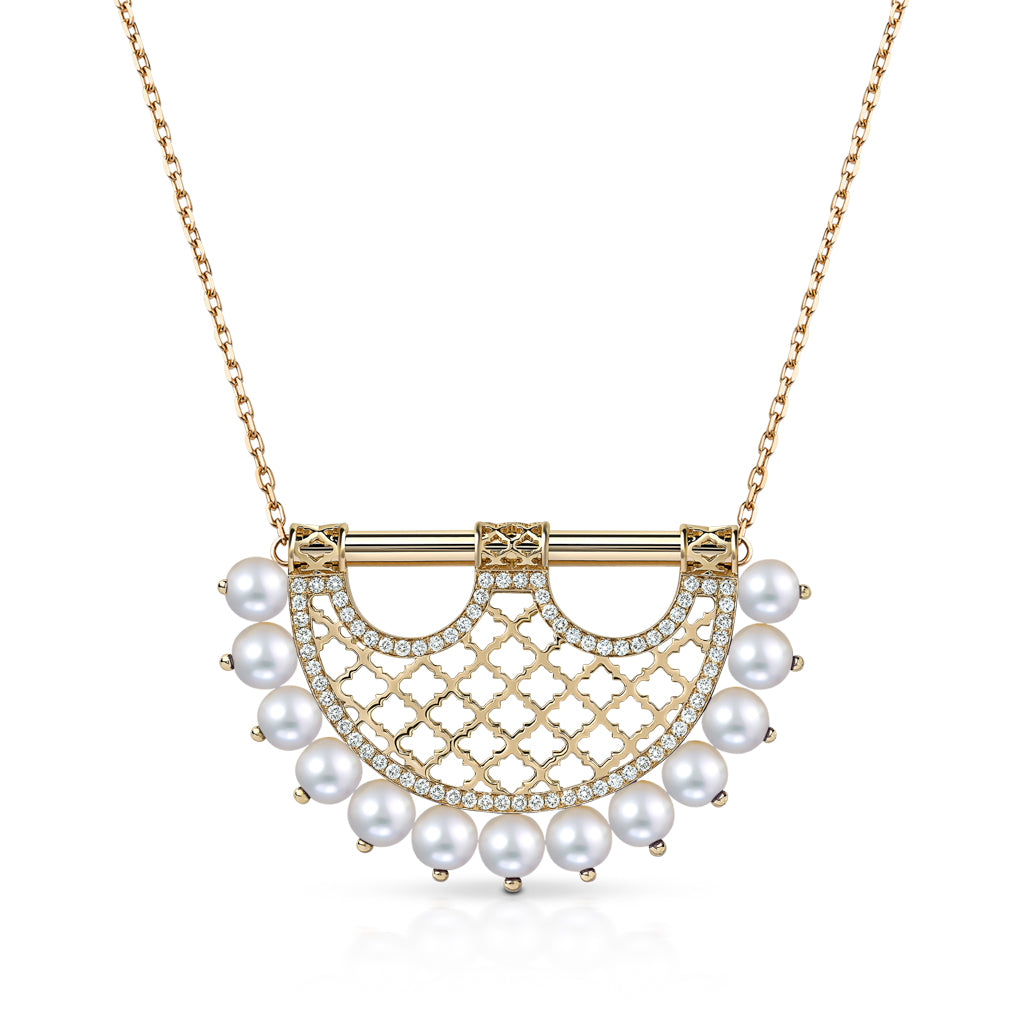 Heritage Medium 2 Pearl Border Diamond Pendant