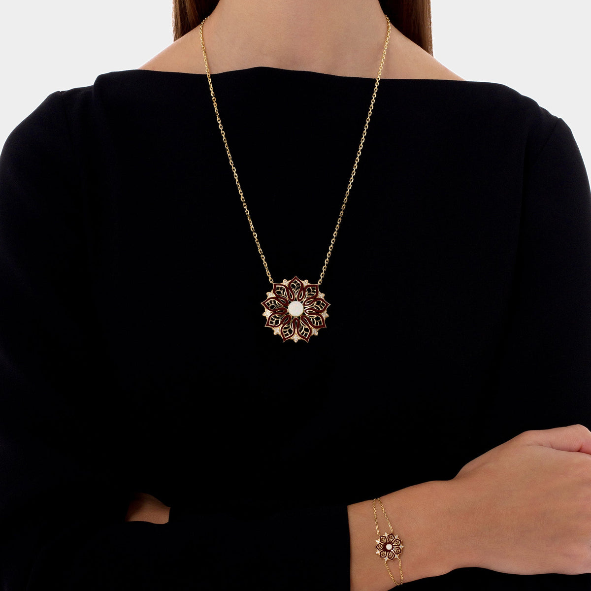 AURA Bloom Necklace Extra Large#Gold_Yellow Gold