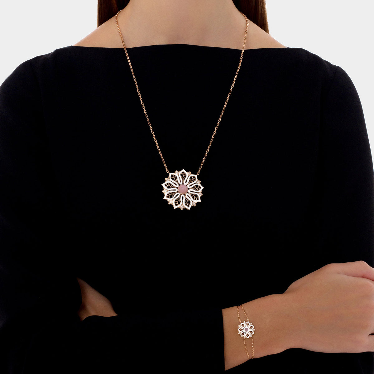 AURA Bloom Necklace Extra Large#Gold_Rose Gold