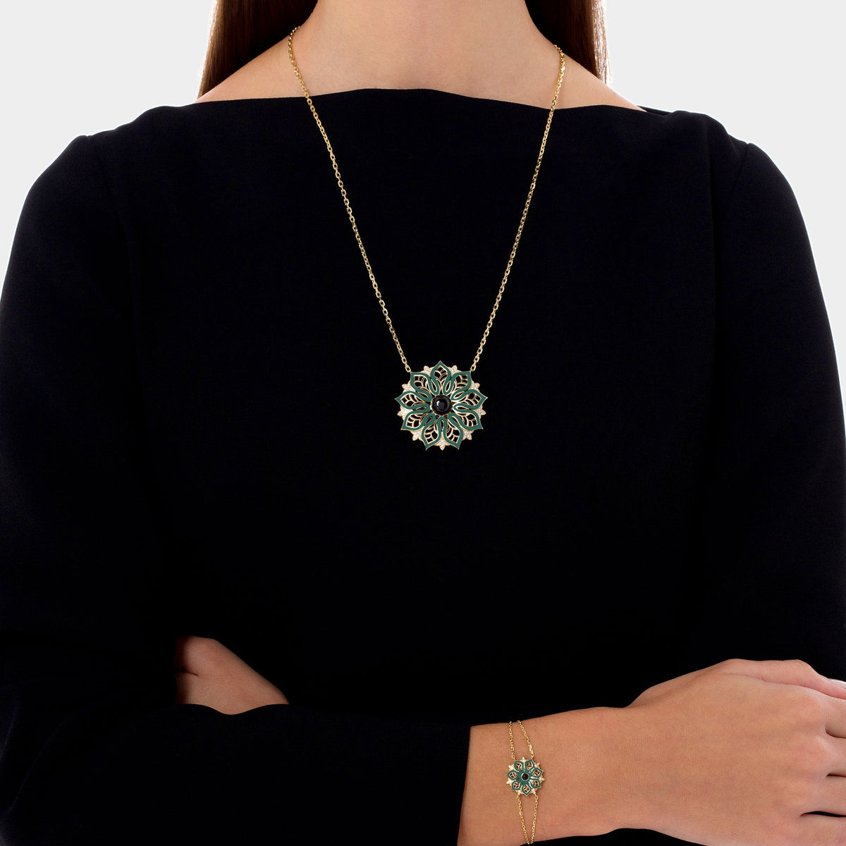 AURA Bloom Necklace Extra Large#Gold_Yellow Gold