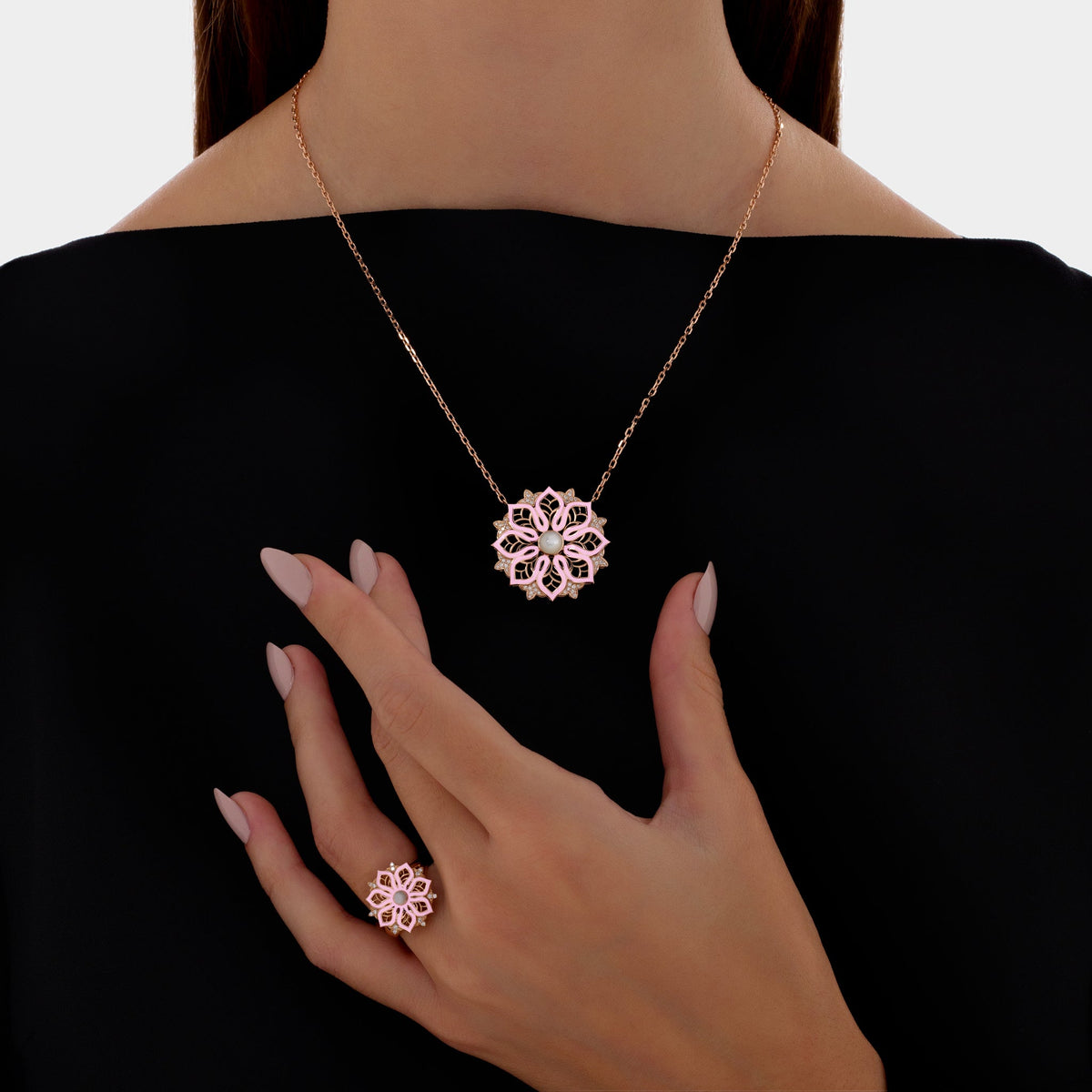 AURA Bloom Necklace Medium#Gold_Rose Gold