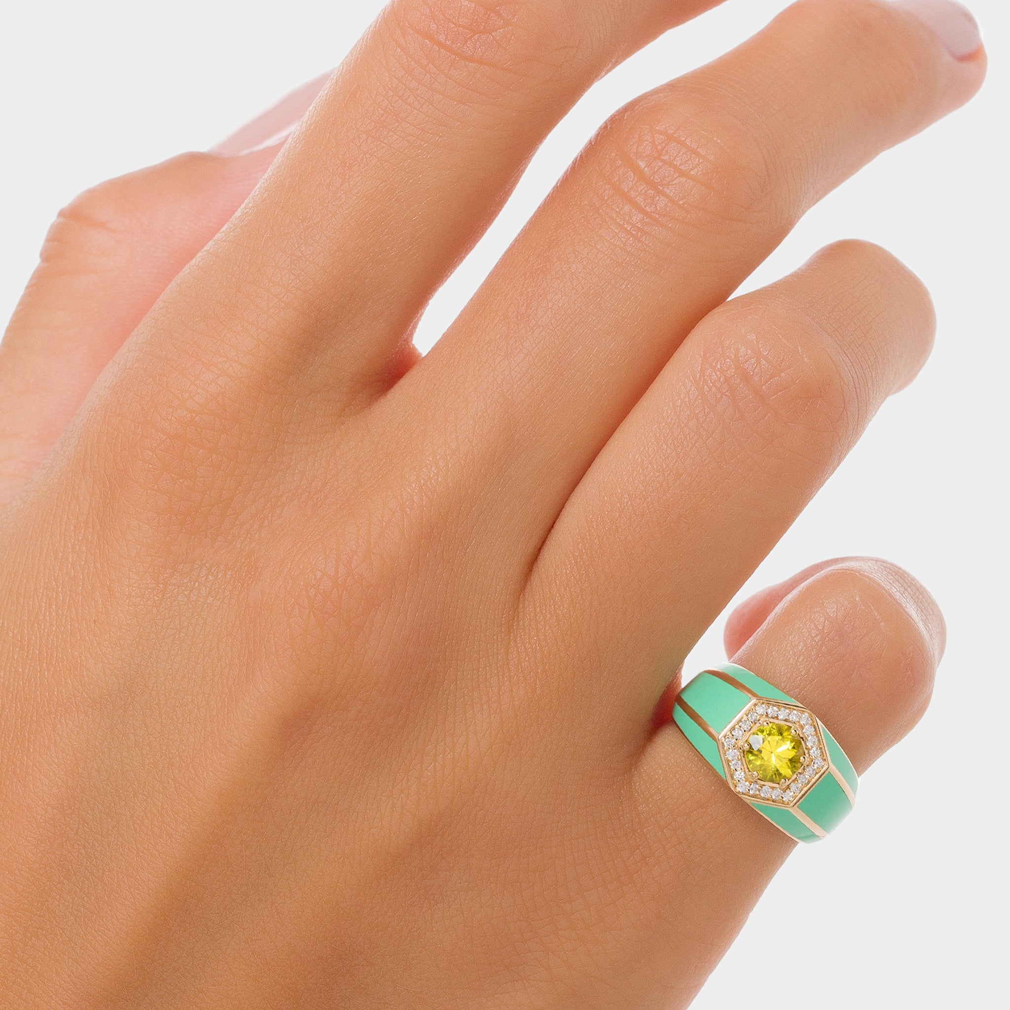 CLASSIX Hexa Pinky Ring