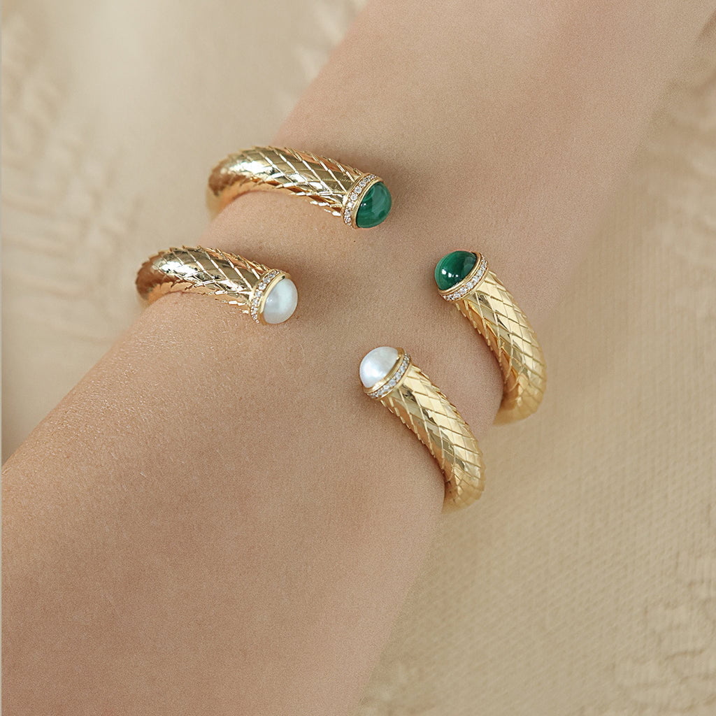 Harmony Bangle in Malachite Border Diamond