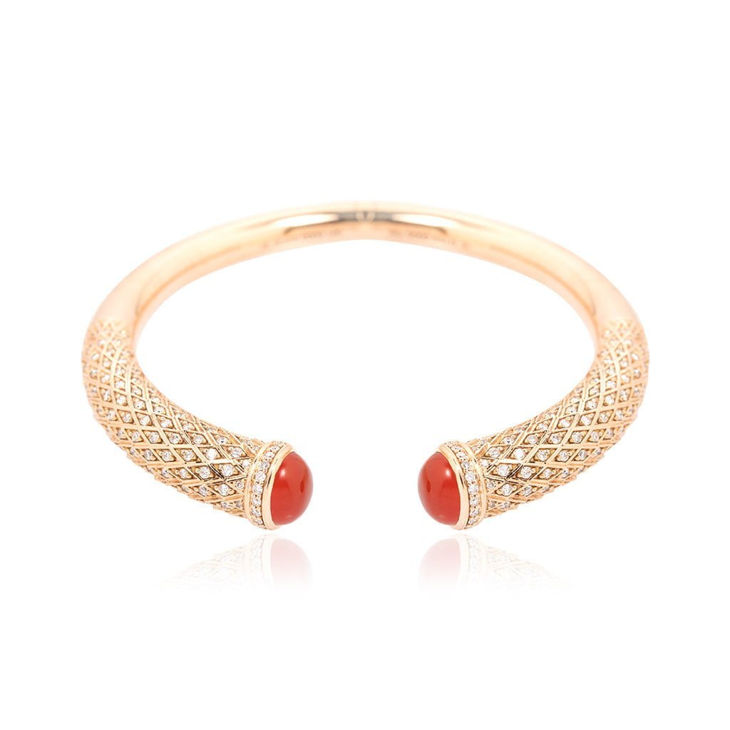 Al Noor Harmony Bangle in Agate - Misk Dubai,Bangles, al-noor-harmony-bangle-in-agate, , Misk Dubai,  Misk, Misk Jewellery, Misk Jewelry, Gold, Emirati Gold, Emirati Design, Jewelry Emirati, Saudi Jewelry, Gold Saudi Arabia, Dubai, Abu Dhabi, Saudi Arabia, KSA, UAE, United Arab Emirates, 18kt, مجوهرات , مجوهرات مسك, مجوهرات اماراتية , دهب , سعودية ذهب