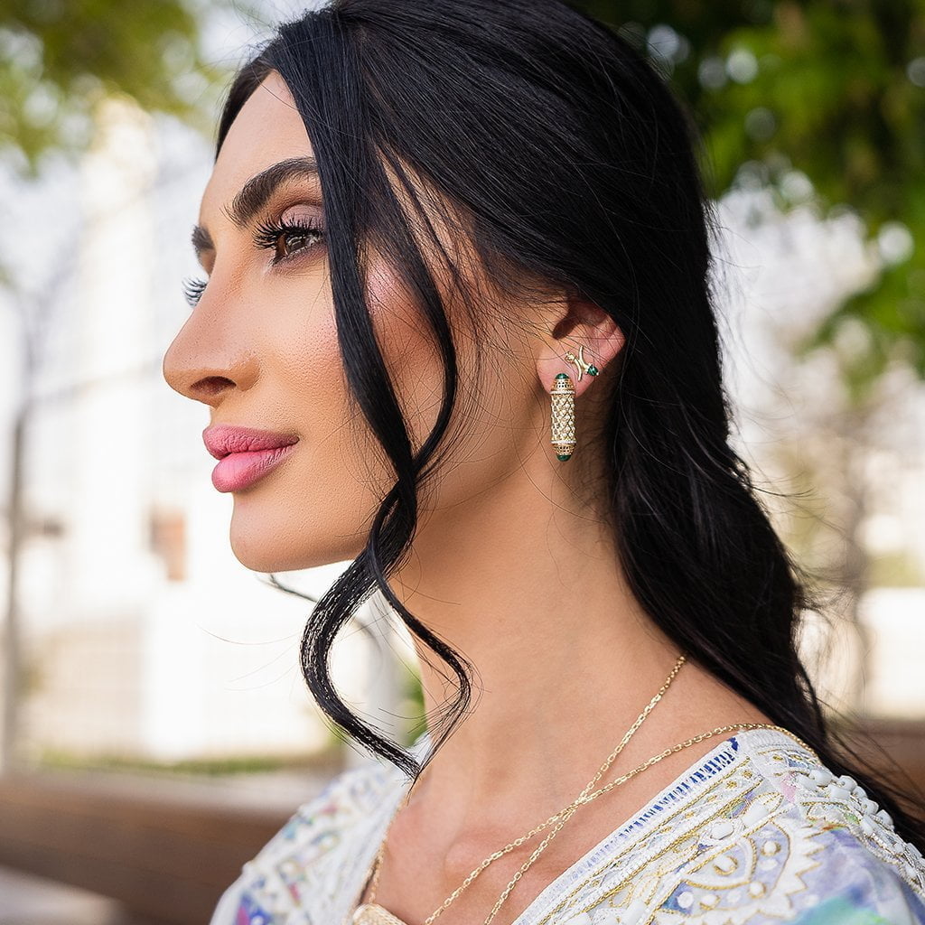Al Noor Harmony Earrings in Agate - Misk Dubai,Earrings, al-noor-harmony-earrings-in-agate-1, , Misk Dubai,  Misk, Misk Jewellery, Misk Jewelry, Gold, Emirati Gold, Emirati Design, Jewelry Emirati, Saudi Jewelry, Gold Saudi Arabia, Dubai, Abu Dhabi, Saudi Arabia, KSA, UAE, United Arab Emirates, 18kt, مجوهرات , مجوهرات مسك, مجوهرات اماراتية , دهب , سعودية ذهب