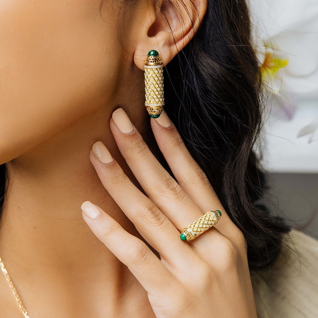 Al Noor Harmony Large Studs in Pearl - Misk Dubai,Earrings, al-noor-harmony-large-studs-in-pearl-1, , Misk Dubai,  Misk, Misk Jewellery, Misk Jewelry, Gold, Emirati Gold, Emirati Design, Jewelry Emirati, Saudi Jewelry, Gold Saudi Arabia, Dubai, Abu Dhabi, Saudi Arabia, KSA, UAE, United Arab Emirates, 18kt, مجوهرات , مجوهرات مسك, مجوهرات اماراتية , دهب , سعودية ذهب