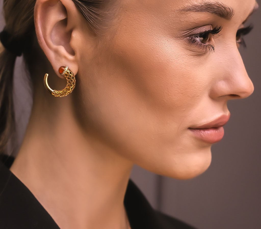 Hilal Earrings in Pearl