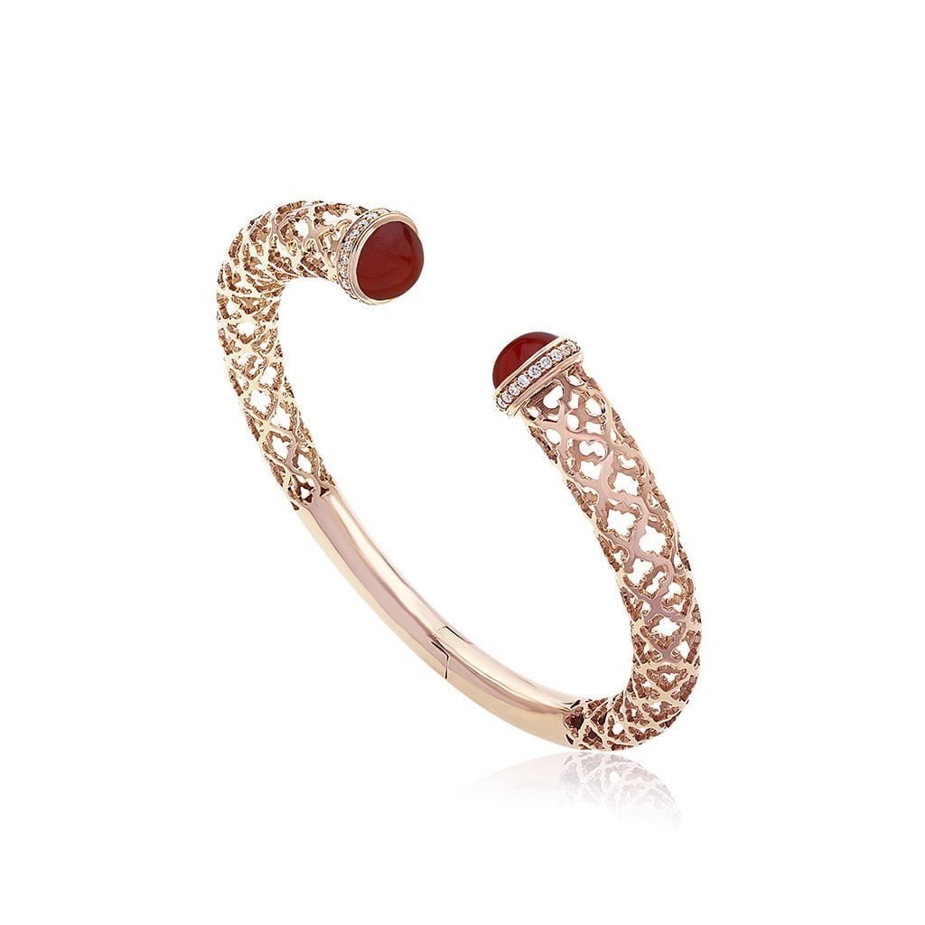 Al Noor Lace Hoop Bangle in Agate - Misk Dubai,Bangles, al-noor-lace-hoop-bangle-in-agate, , Misk Dubai,  Misk, Misk Jewellery, Misk Jewelry, Gold, Emirati Gold, Emirati Design, Jewelry Emirati, Saudi Jewelry, Gold Saudi Arabia, Dubai, Abu Dhabi, Saudi Arabia, KSA, UAE, United Arab Emirates, 18kt, مجوهرات , مجوهرات مسك, مجوهرات اماراتية , دهب , سعودية ذهب